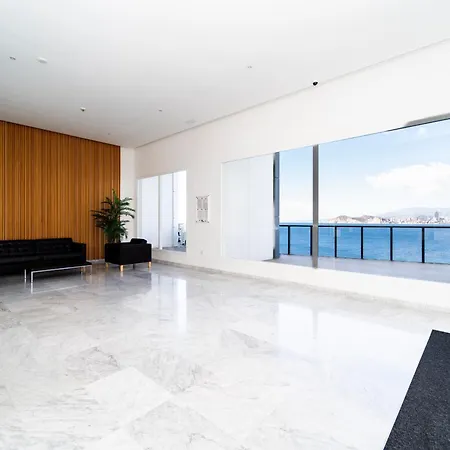 Amazing Seaview 2br In Apartment *